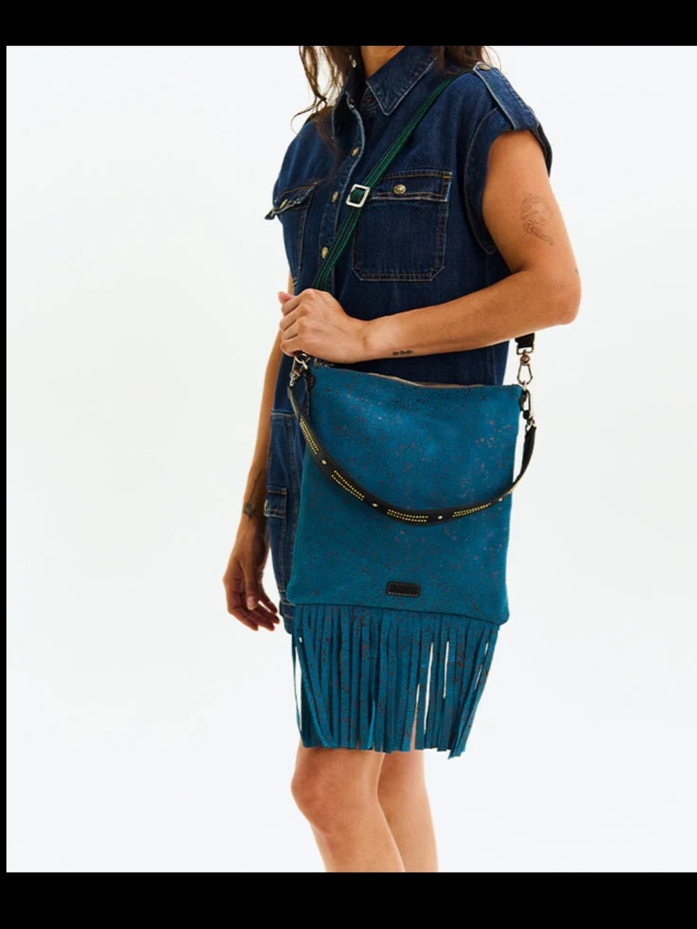 Consuela Nilo Explorer Crossbody Shoulder Bag - Picture 2 of 10